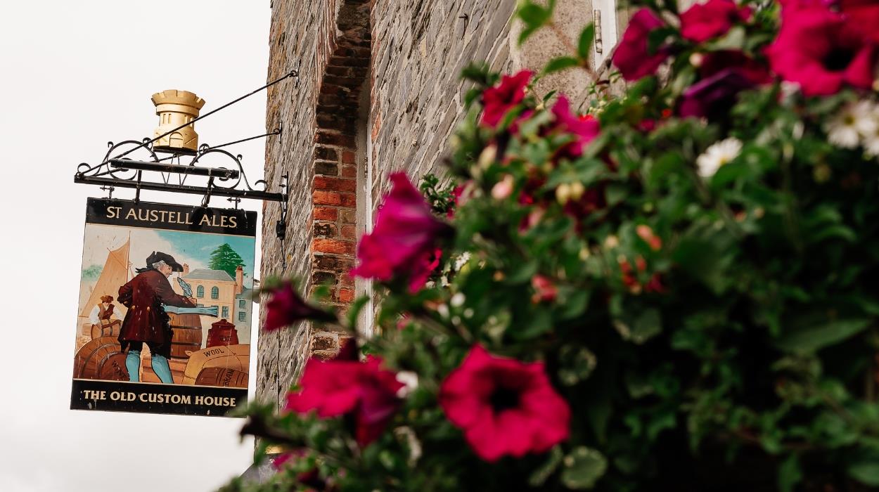 old-custom-house_rsz_27082025112316039jpg