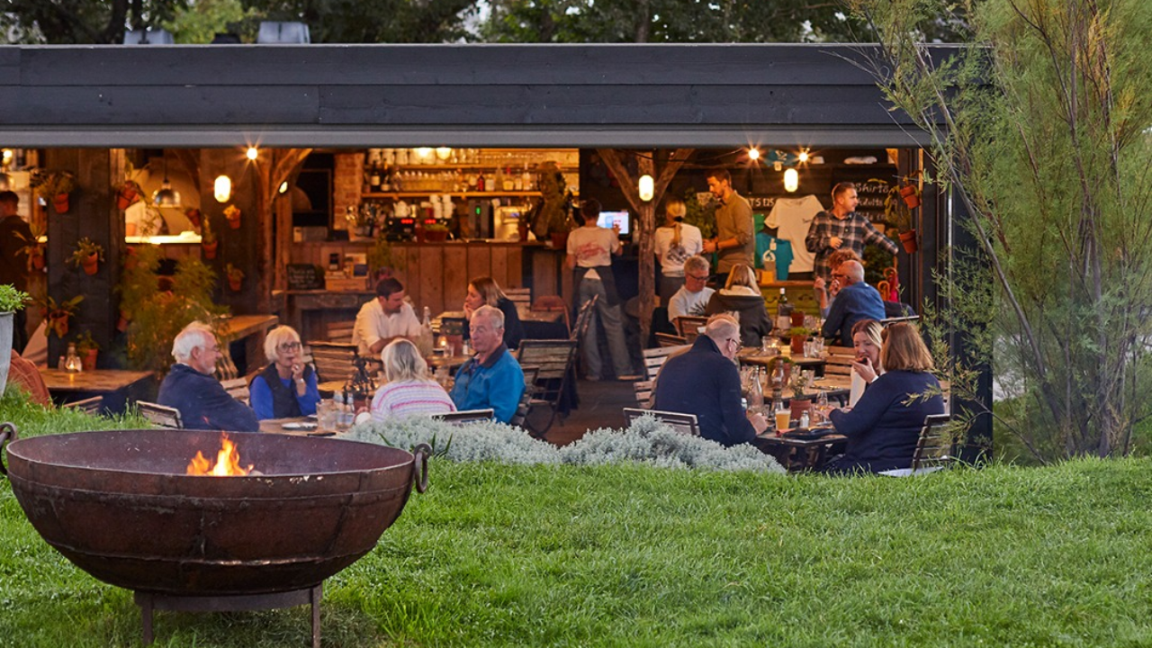 Outdoor dining at The Pig at Brockenhurst