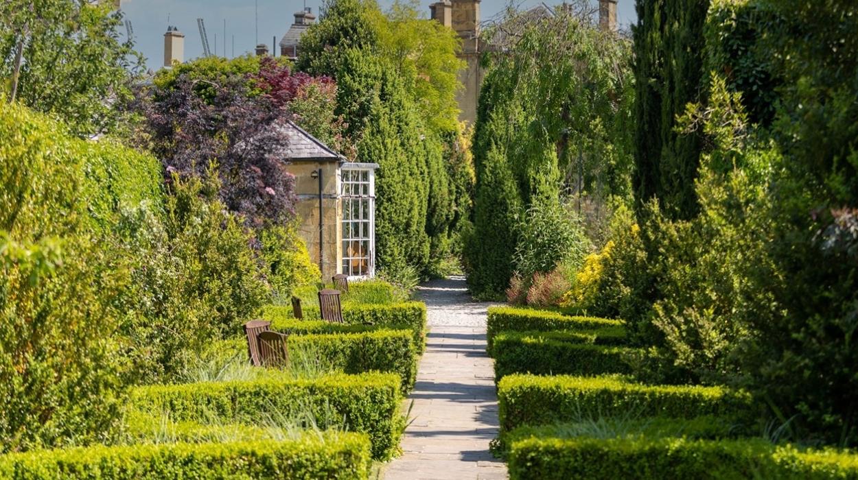 cotswold-house-hotel_rsz_27082025110859315jpg