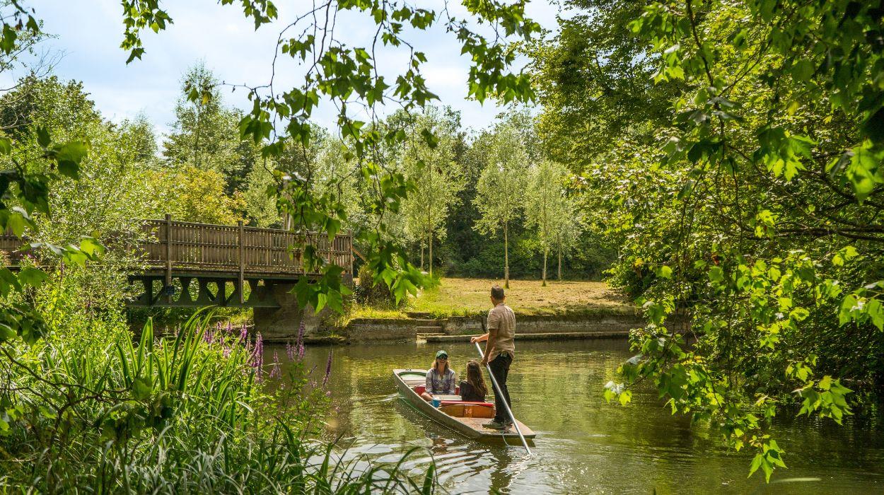 walk-the-cotswolds-and-oxford-gallery-3_rsz_10092025152556276jpg