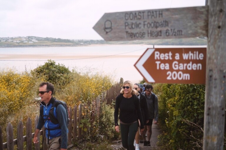 walking-cornwall-england