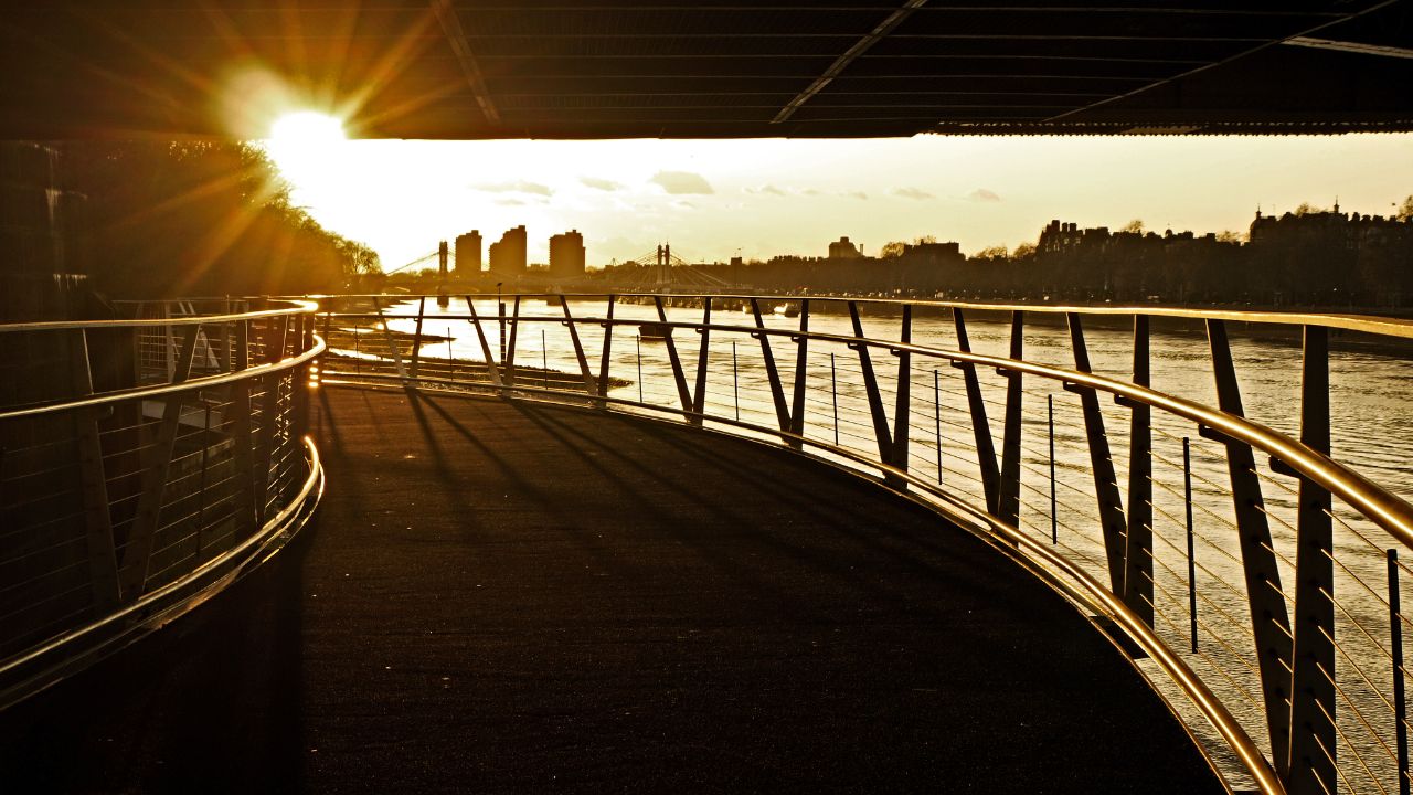 The Thames Path at Chelsea
