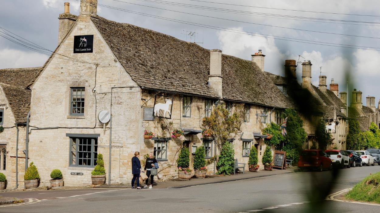 the-lamb-inn_rsz_27082025114248154jpg