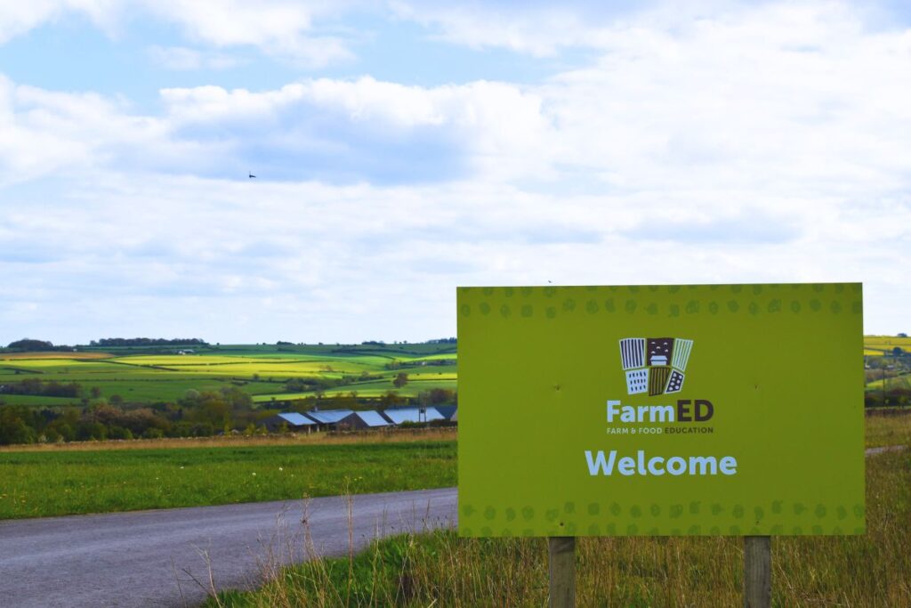 FarmED sign, Cotswolds
