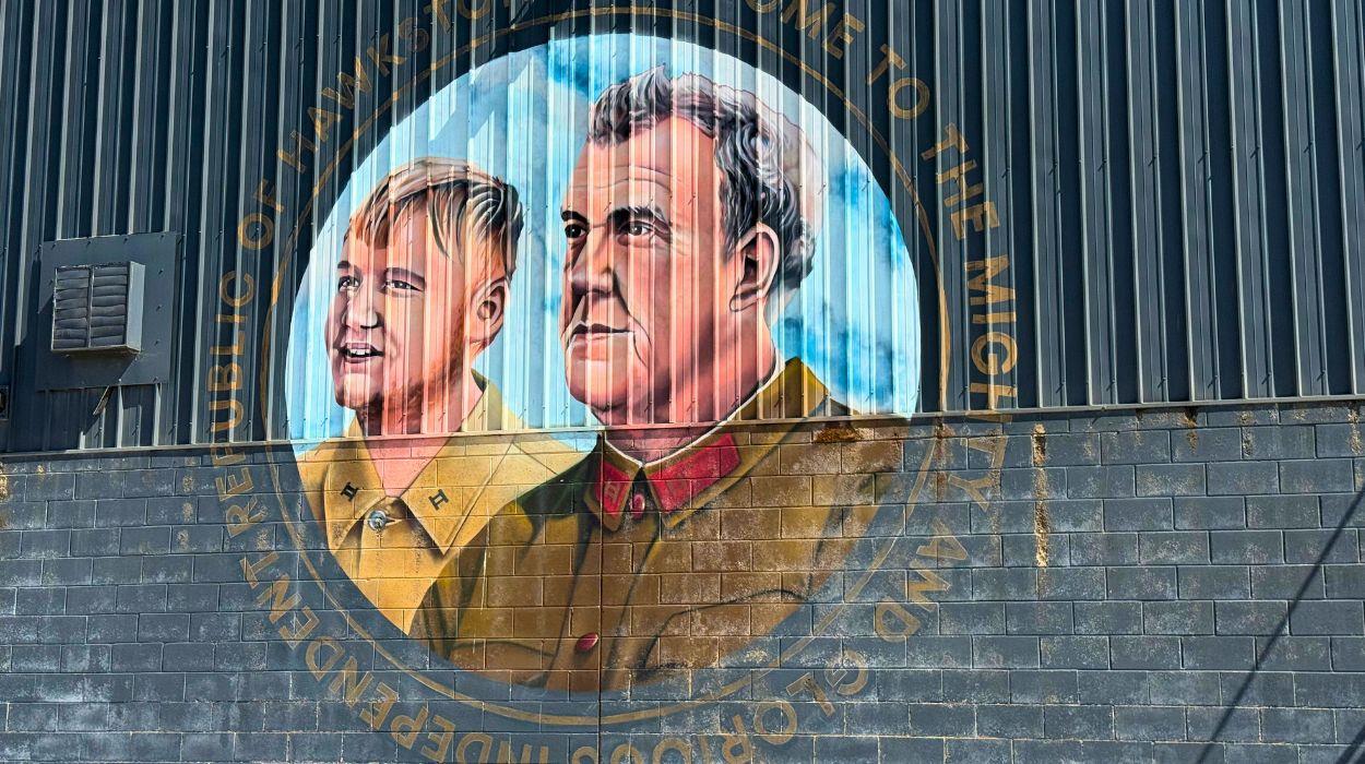 walk-clarksons-farm-tour-gallery-3_rsz_03092025141909638jpg