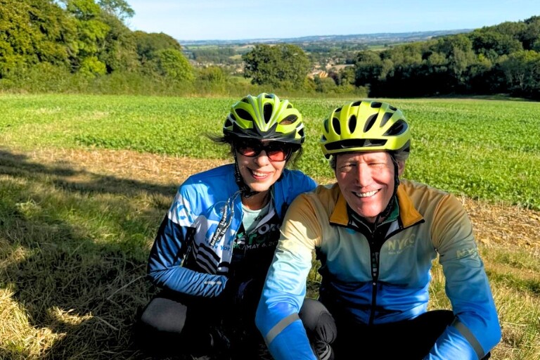 happy-cyclists