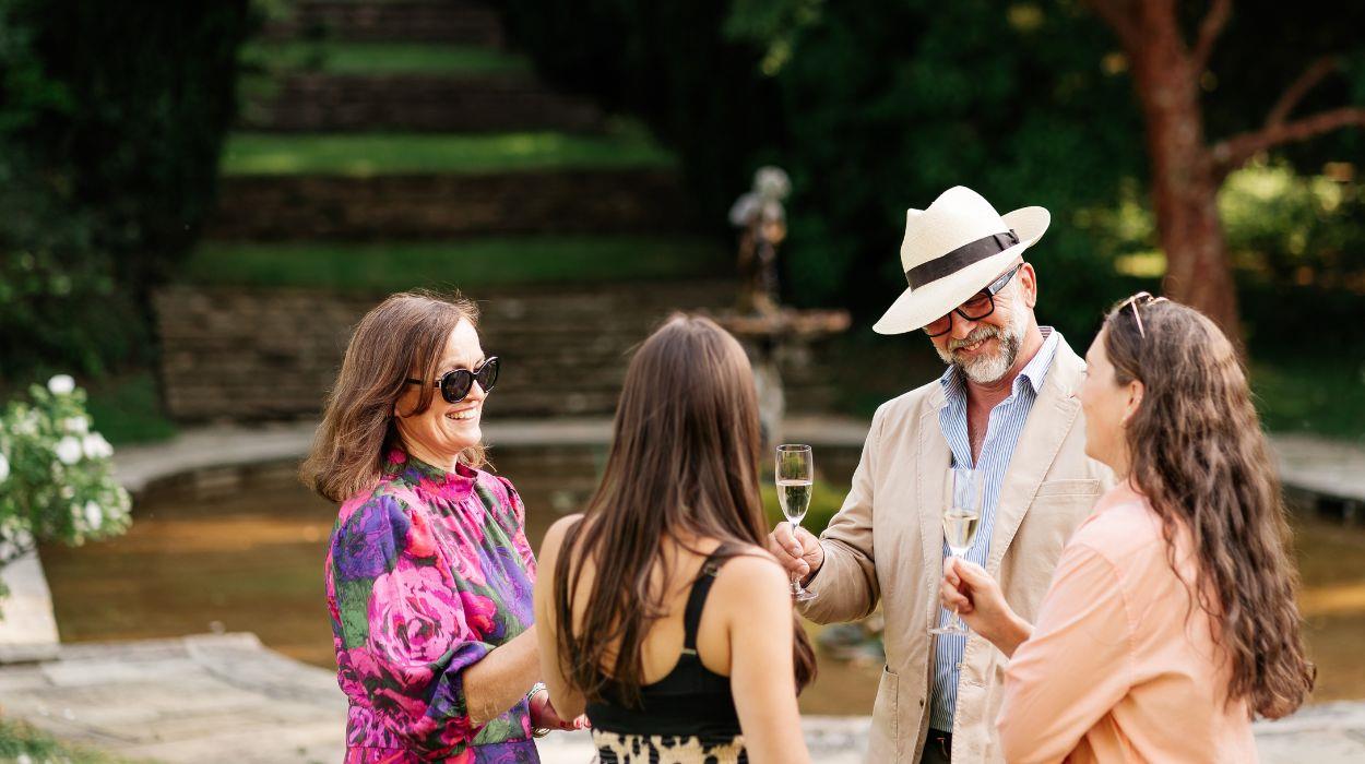 english-social-season-tennis-gallery-3_rsz_07102025144237760jpg