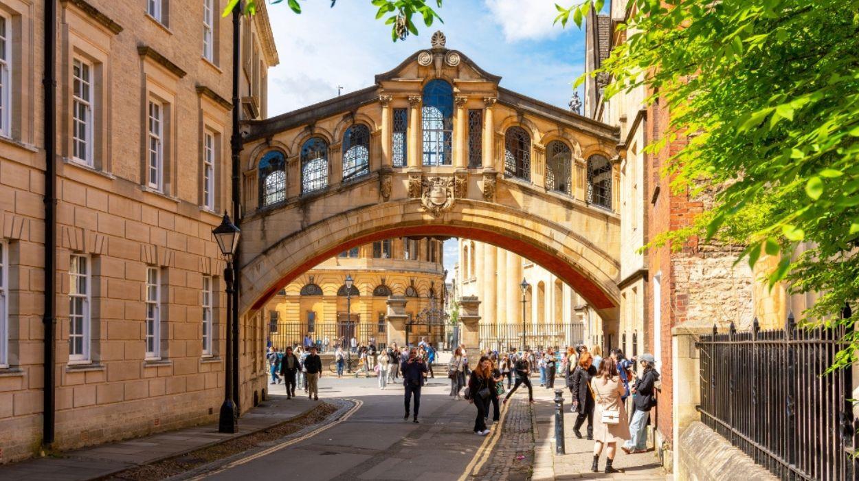 cycle-the-cotswolds-and-oxford-tour-gallery-1_rsz_09092025140736175jpg